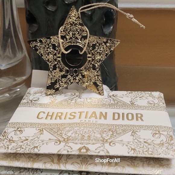 RARE DIOR 2023 Engraved Metal Gold Star Charm Christmas Ornament with dior paper - Picture 4 of 10